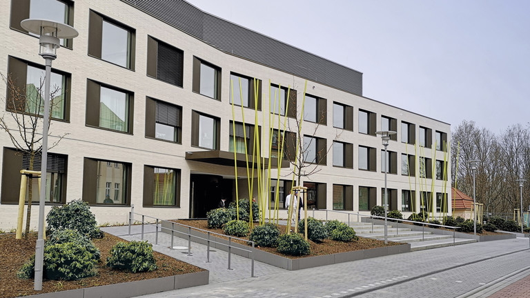Hausansicht des Immanuel Klinikum Bernau Herzzentrum Brandenburg