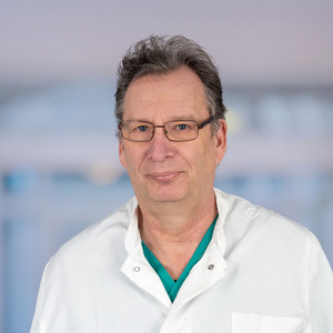  Dipl.-Med. Udo Schwill Oberarzt der Abteilung für Innere Medizin - Immanuel Klinikum Bernau