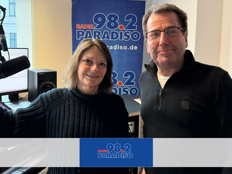 Julia Nogli mit Studiogast Univ.-Prof. Dr. med. Christian Butter