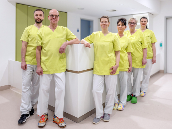 Team der Physiotherapie am Tresen - Immanuel Klinikum Bernau 