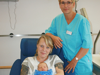 Immanuel Klinikum Bernau Herzzentrum Brandenburg - Geburtshilfe - Pressemitteilung 300. Baby in Bernau geboren