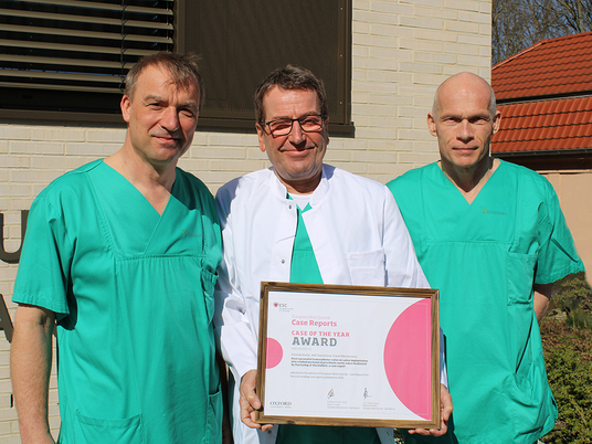 Immanuel Herzzentrum Brandenburg - Nachrichten - Auszeichnung als Fall des Jahres - Dr. Ralf-Uwe Kühnel - Prof. Dr. Christian Butter - Frank Hölschermann - TAVI - Interventionelle Kardiologie